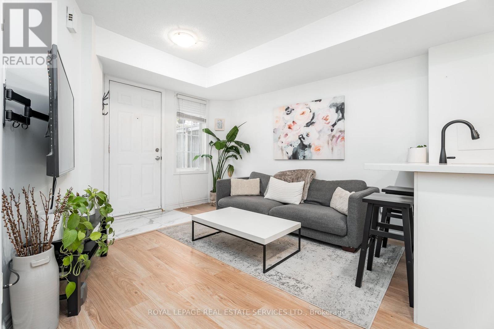 32 - 11 Niagara Street W, Toronto (Waterfront Communities), Ontario  M5V 3N9 - Photo 10 - C12717256