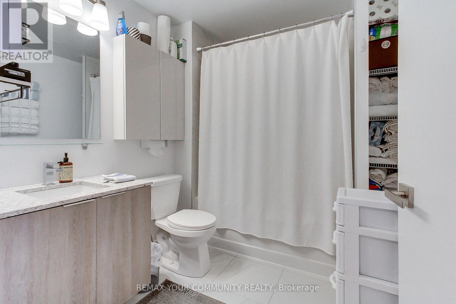 1608 - 31 Tippett Road, Toronto, Ontario  M3H 0C8 - Photo 19 - C12717370