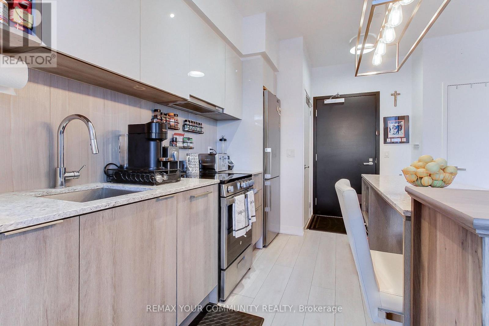 1608 - 31 Tippett Road, Toronto, Ontario  M3H 0C8 - Photo 7 - C12717370