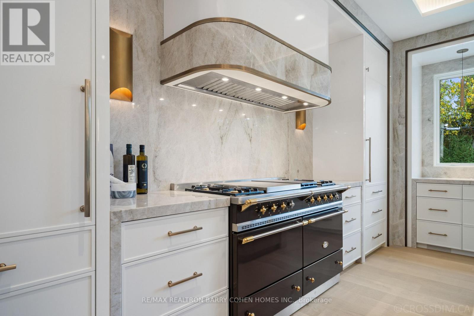 117 Yonge Boulevard, Toronto (Bedford Park-Nortown), Ontario  M5M 3H2 - Photo 14 - C12717372