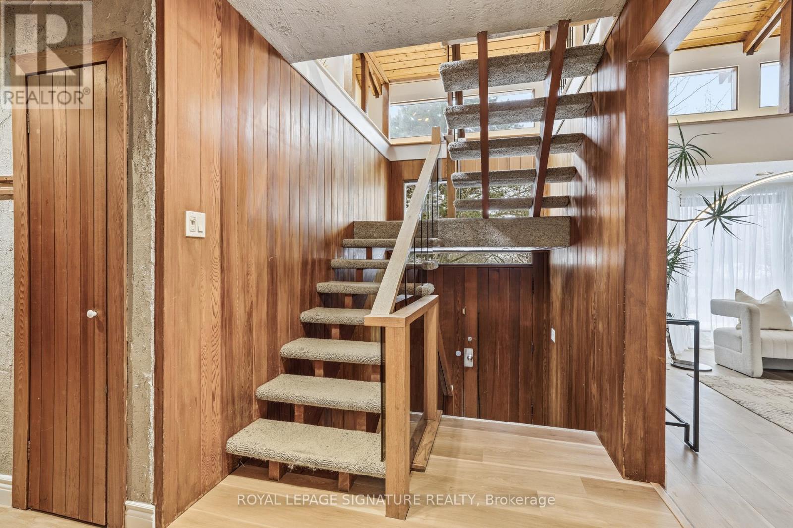 61 Valentine Drive, Toronto, Ontario  M3A 3J7 - Photo 16 - C12717380