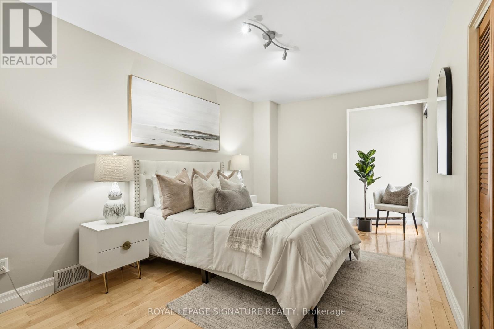 61 Valentine Drive, Toronto, Ontario  M3A 3J7 - Photo 25 - C12717380