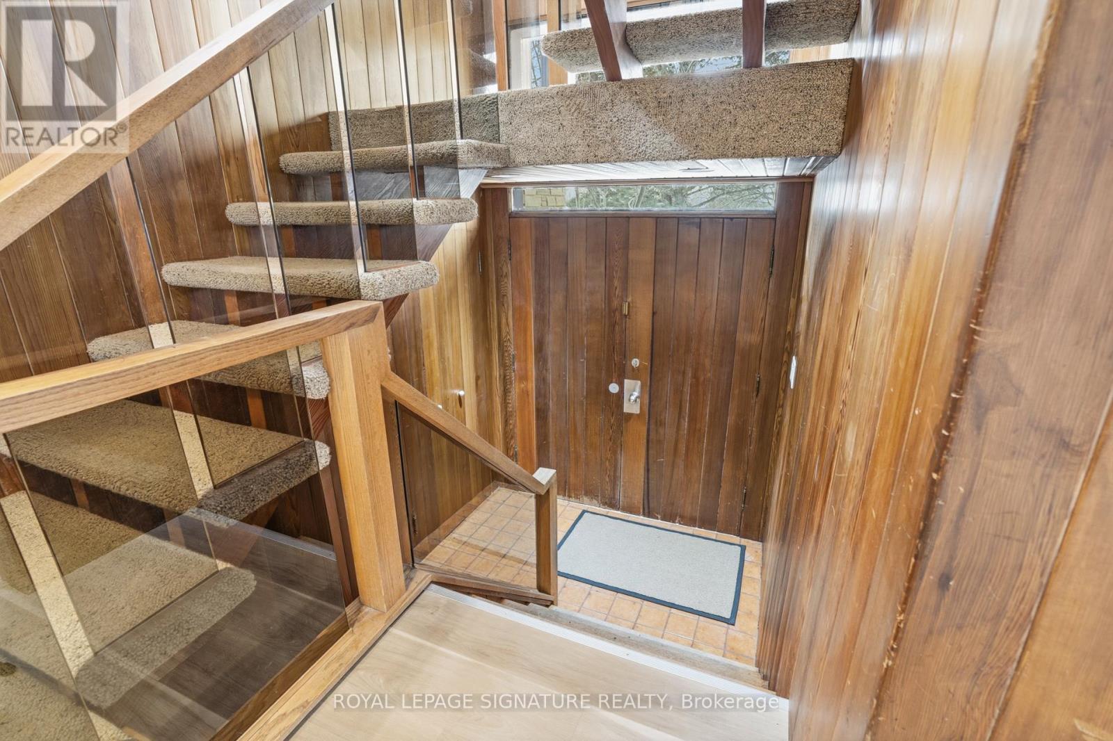 61 Valentine Drive, Toronto, Ontario  M3A 3J7 - Photo 3 - C12717380