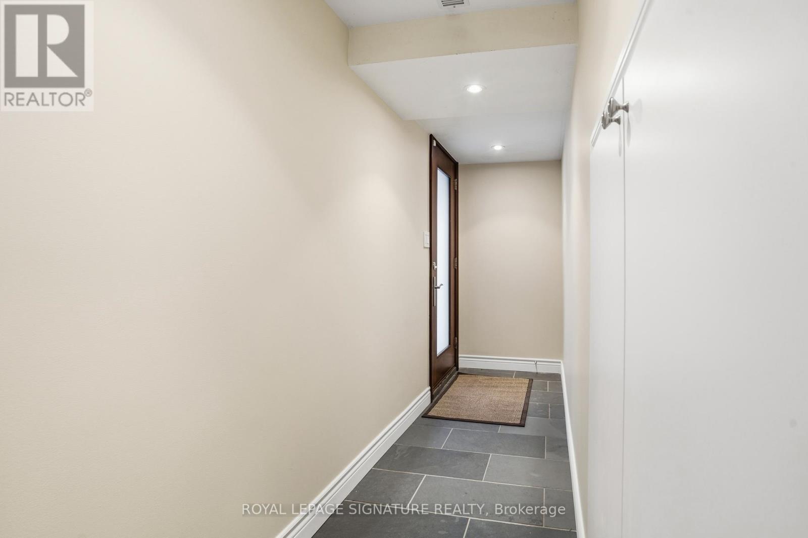 61 Valentine Drive, Toronto, Ontario  M3A 3J7 - Photo 35 - C12717380