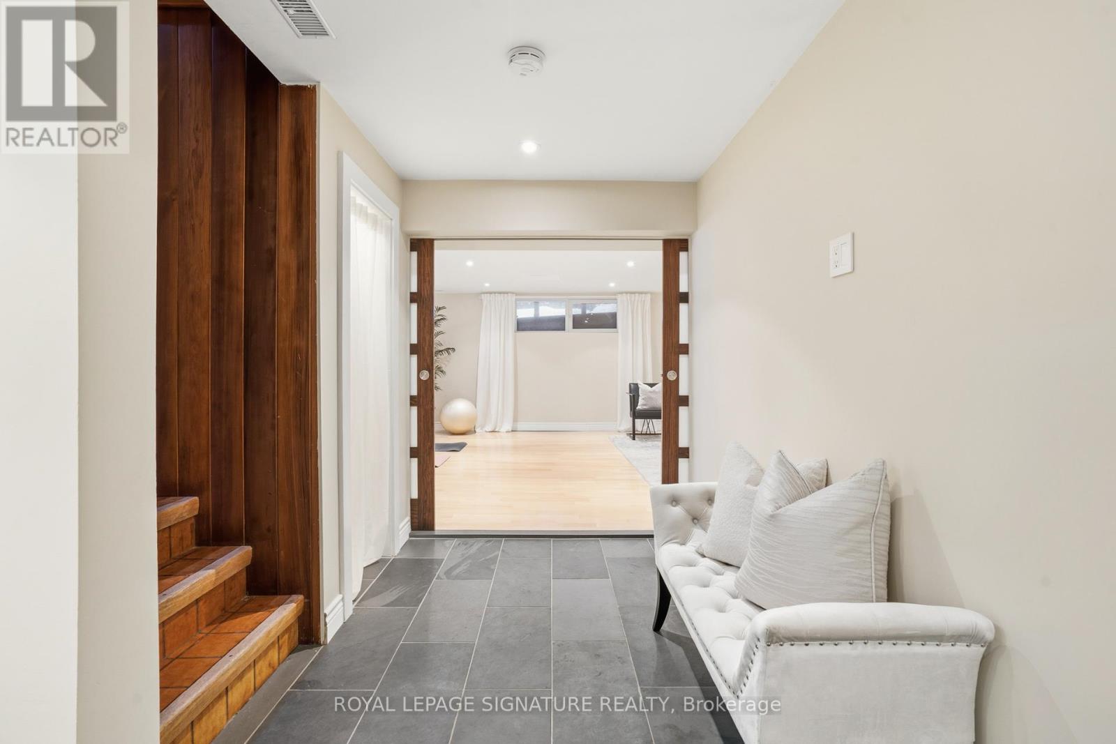 61 Valentine Drive, Toronto, Ontario  M3A 3J7 - Photo 37 - C12717380