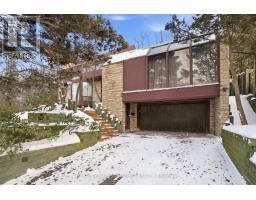 61 VALENTINE DRIVE, Toronto, Ontario