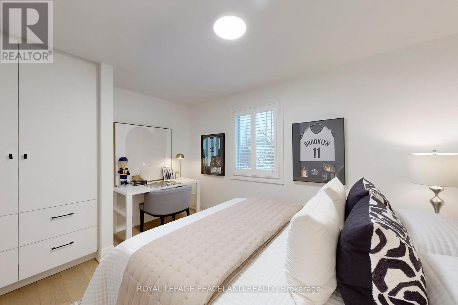 29 Rosita Crescent, Toronto (Clairlea-Birchmount), Ontario  M1L 1X7 - Photo 21 - E12717222