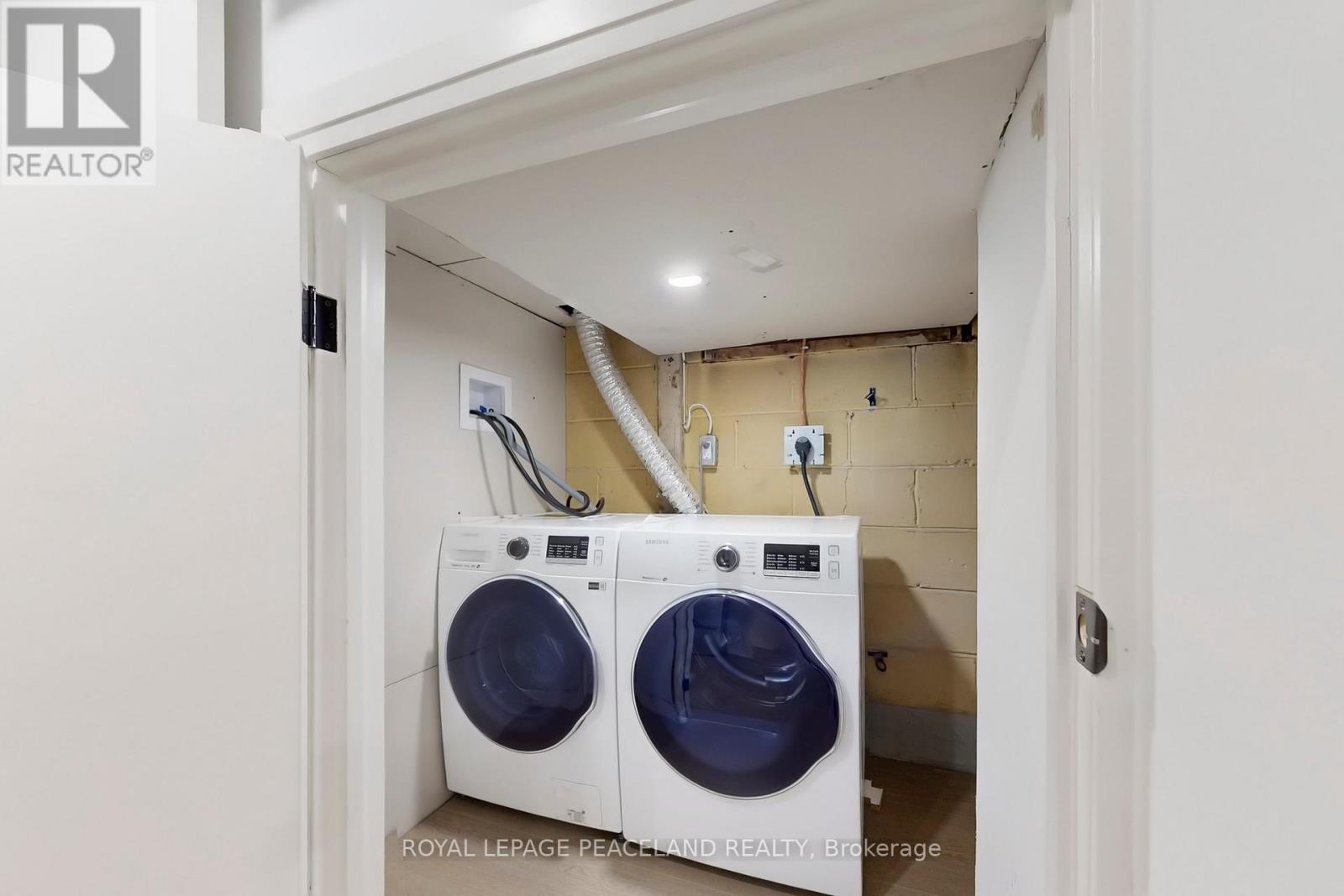 29 Rosita Crescent, Toronto (Clairlea-Birchmount), Ontario  M1L 1X7 - Photo 33 - E12717222