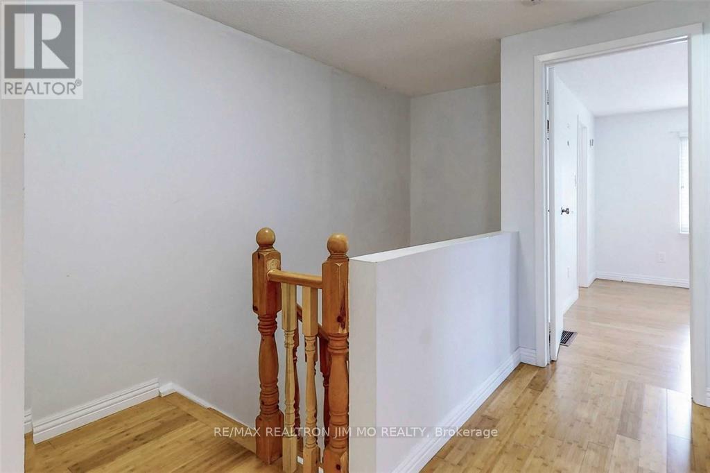 34 Ponymill Drive, Toronto (Milliken), Ontario  M1V 2Y1 - Photo 20 - E12717262