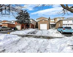 34 PONYMILL DRIVE, Toronto, Ontario