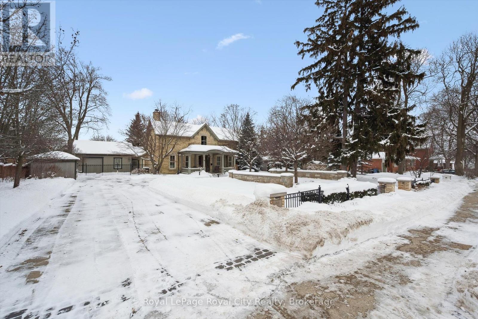 66 Grange Street, Guelph (St. George's), Ontario  N1E 2V2 - Photo 3 - X12716674