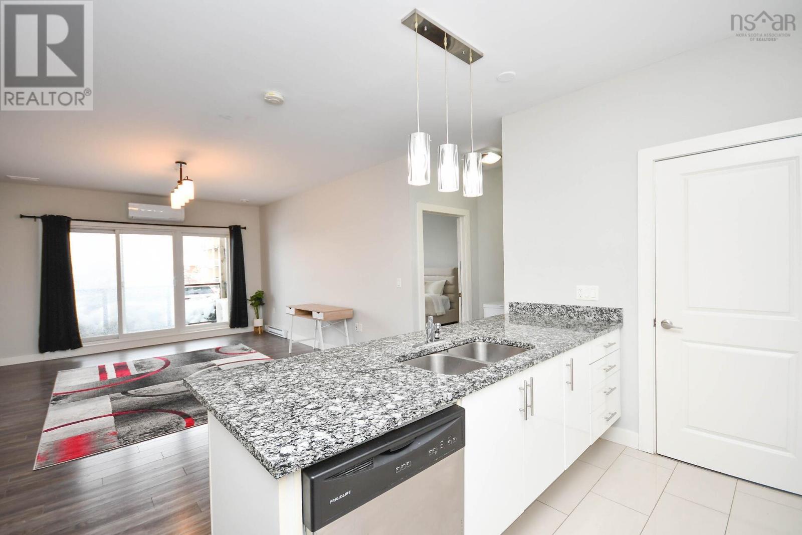 101 119 Walker Avenue, Sackville, Nova Scotia  B4C 0C5 - Photo 3 - 202601233