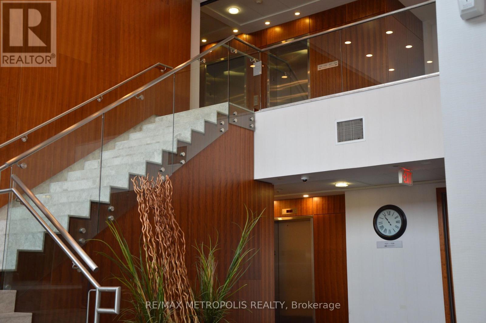 318 - 4700 Highway 7, Vaughan, Ontario  L4L 0B4 - Photo 5 - N12717250