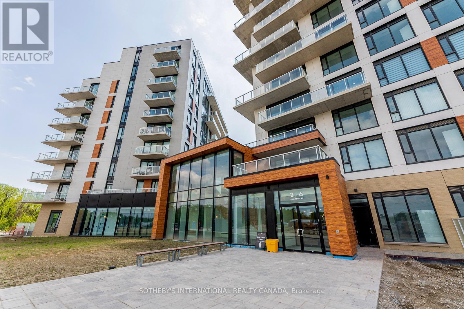 817 - 6 David Eyer Road, Richmond Hill, Ontario  L4S 0N6 - Photo 2 - N12717276