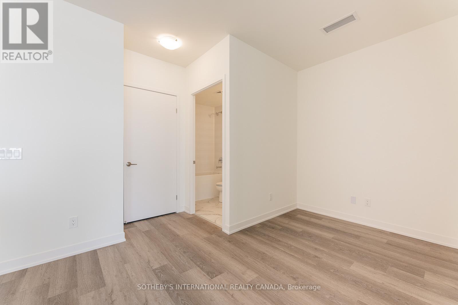 817 - 6 David Eyer Road, Richmond Hill, Ontario  L4S 0N6 - Photo 24 - N12717276