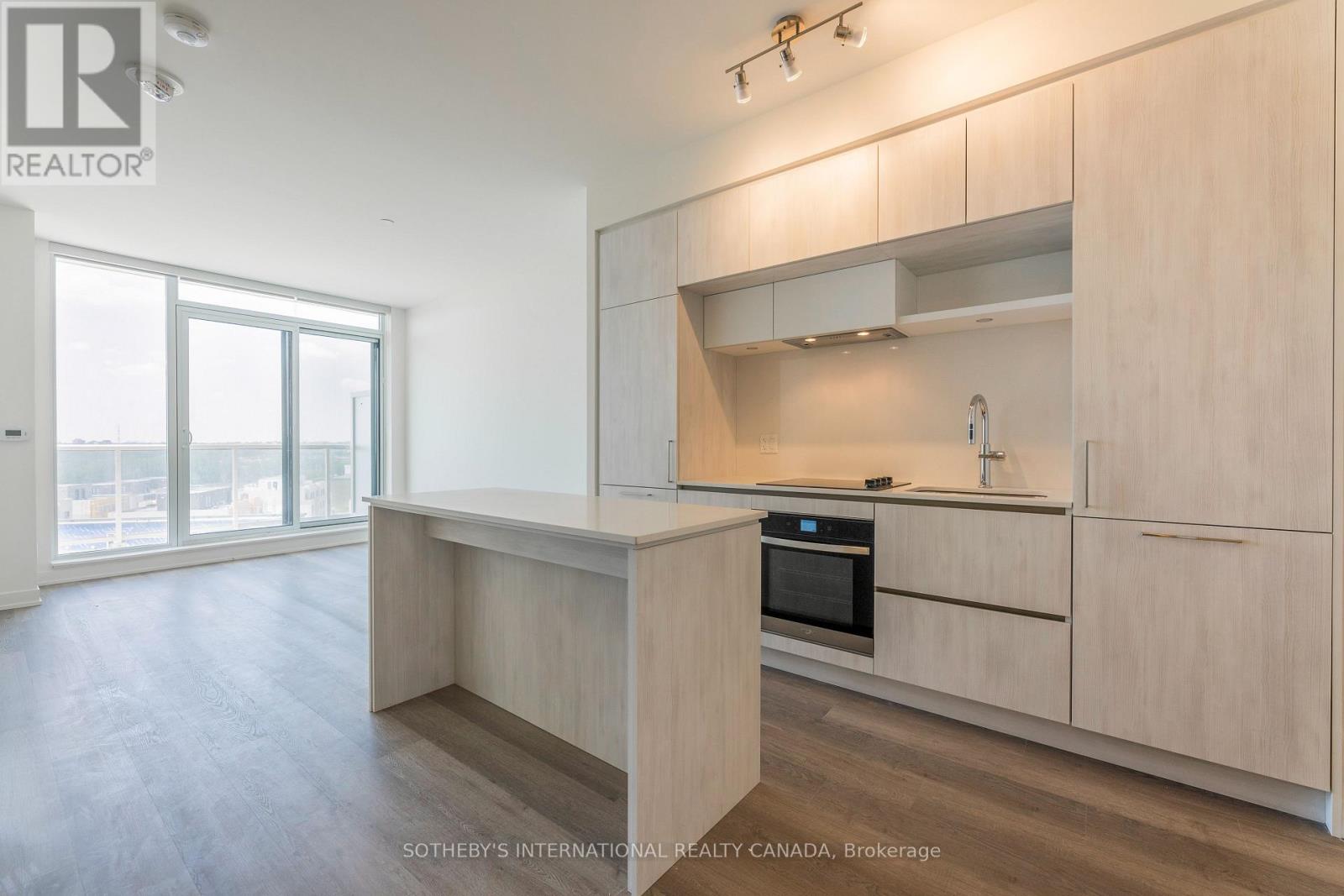 817 - 6 David Eyer Road, Richmond Hill, Ontario  L4S 0N6 - Photo 9 - N12717276