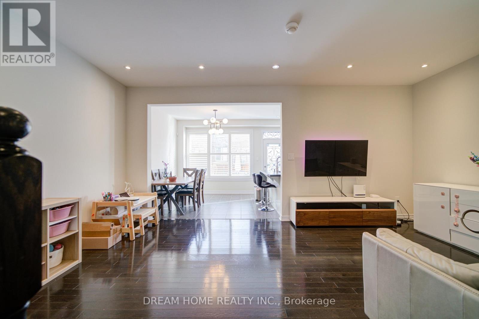 11 Homer Crescent, Aurora, Ontario  L4G 1B7 - Photo 16 - N12717294