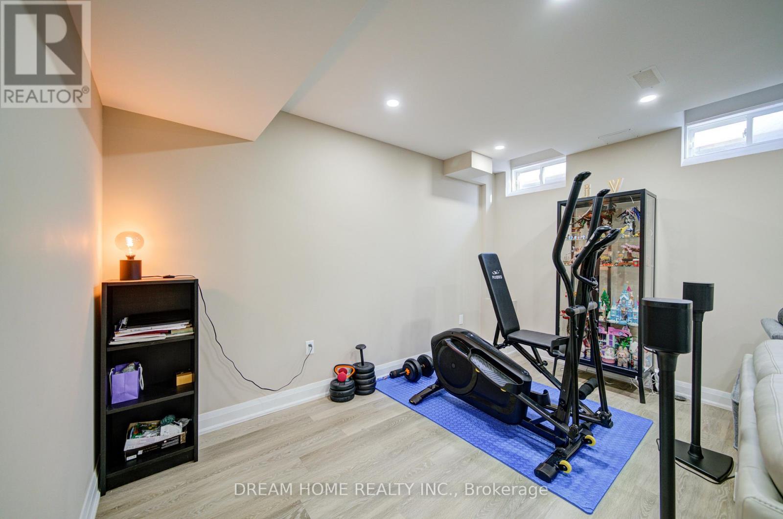 11 Homer Crescent, Aurora, Ontario  L4G 1B7 - Photo 36 - N12717294