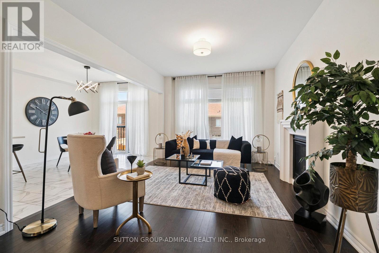 15 John Smith Street, East Gwillimbury (Holland Landing), Ontario  L9N 0S7 - Photo 14 - N12717348