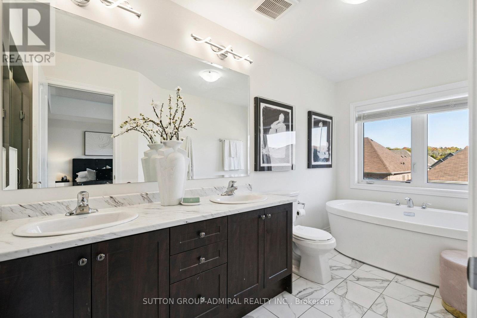 15 John Smith Street, East Gwillimbury (Holland Landing), Ontario  L9N 0S7 - Photo 27 - N12717348