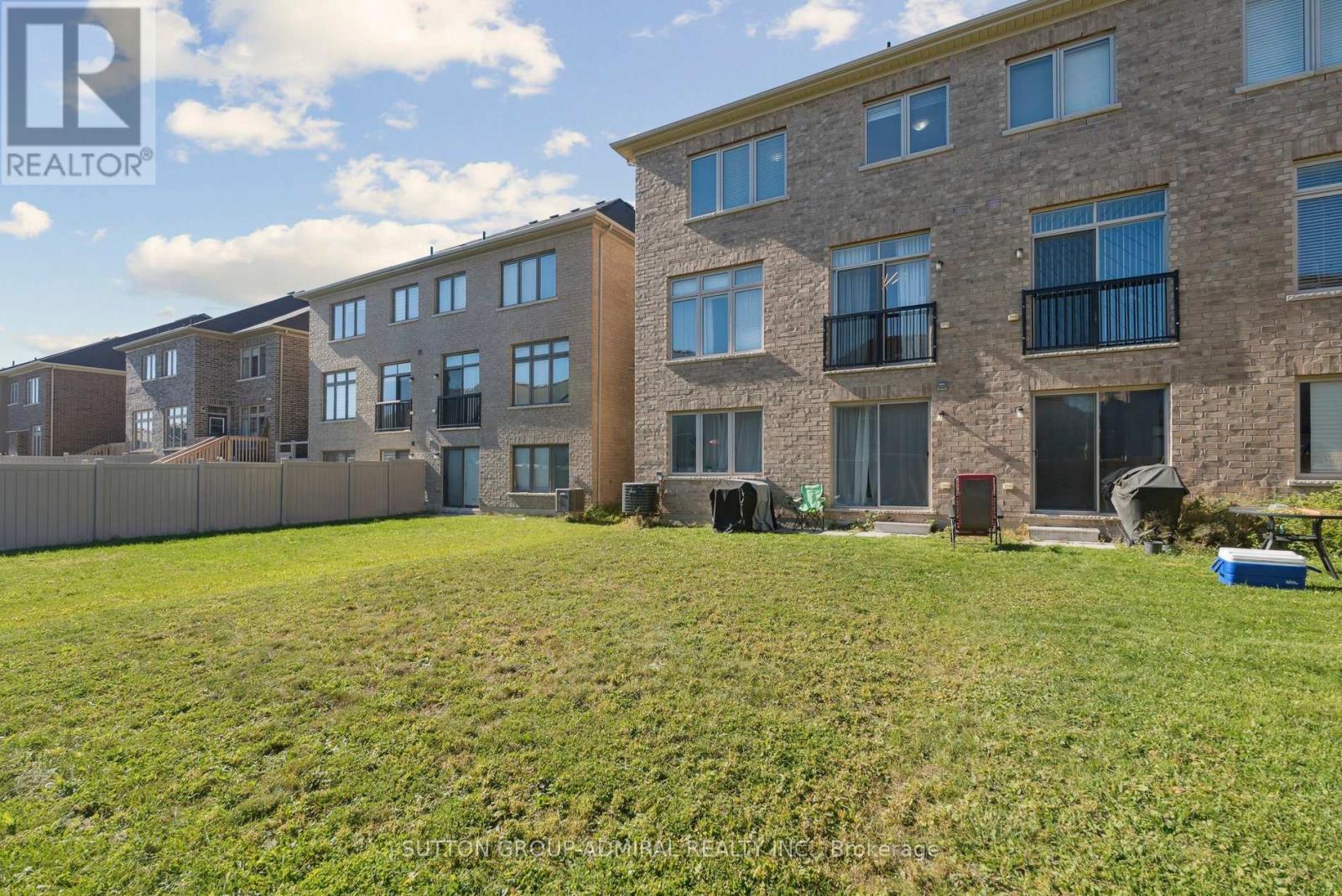 15 John Smith Street, East Gwillimbury (Holland Landing), Ontario  L9N 0S7 - Photo 30 - N12717348