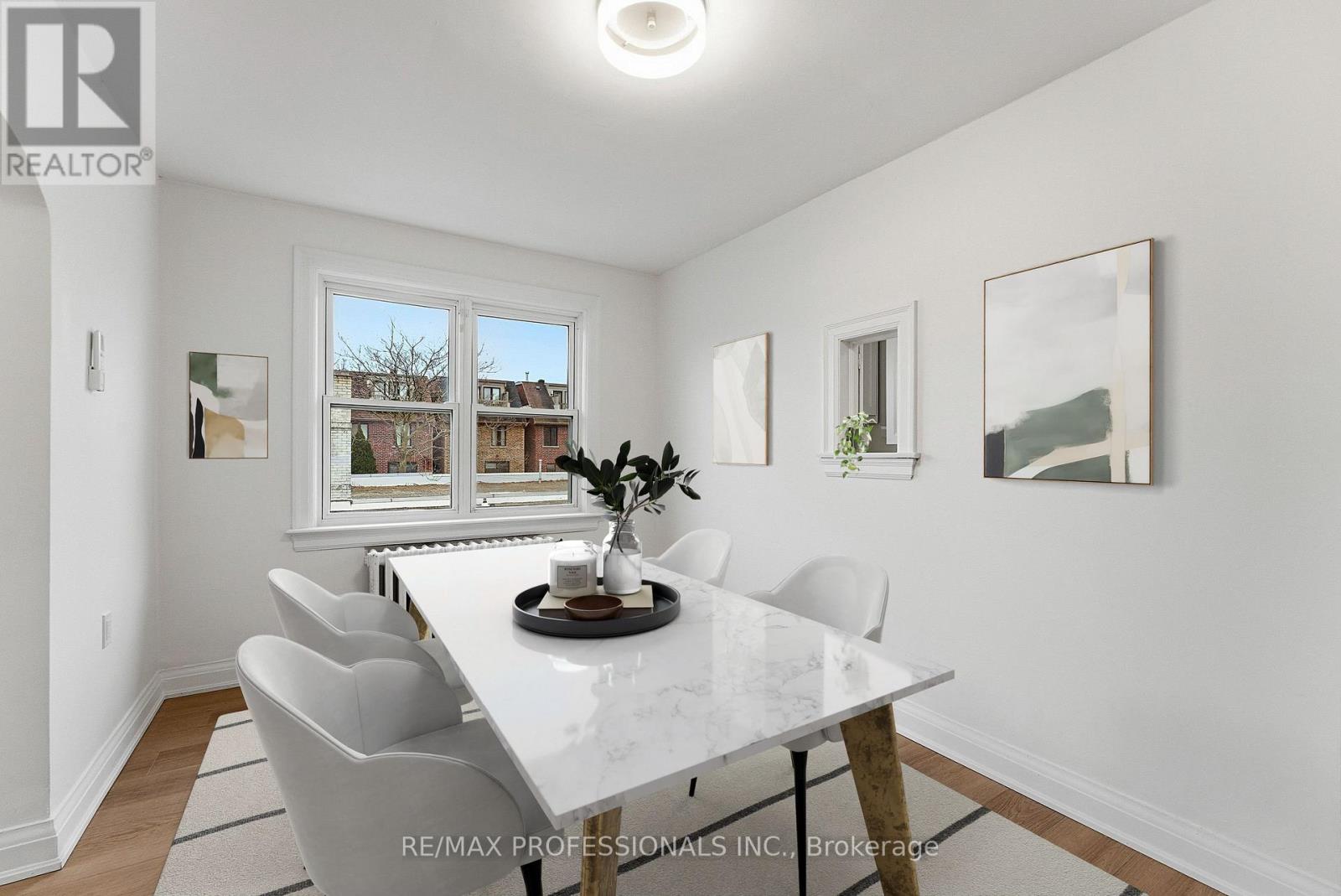 Upper - 308 Jane Street, Toronto, Ontario  M6S 3Z4 - Photo 4 - W12717204