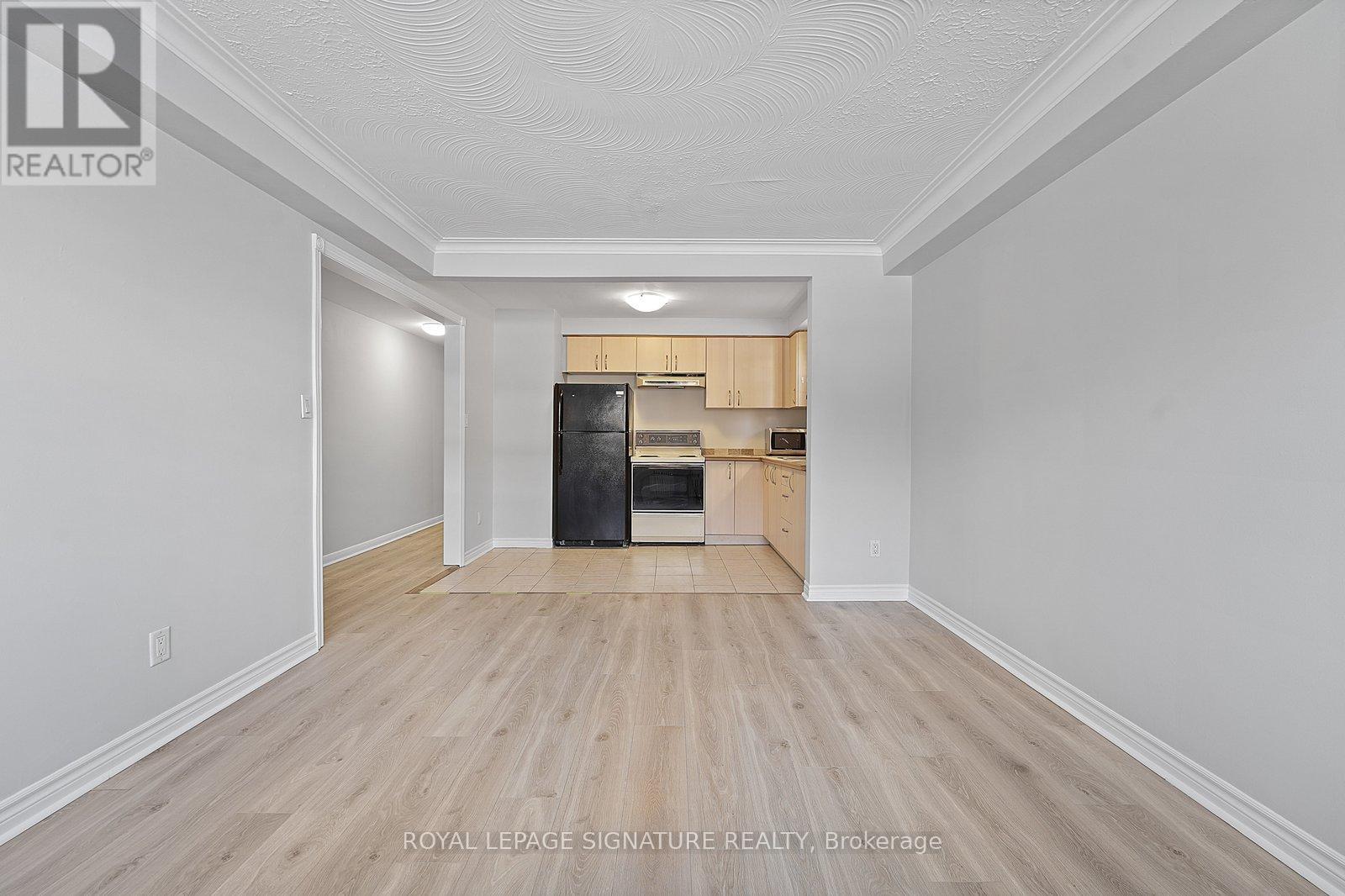 1 - 44 Albert Avenue, Toronto (Mimico), Ontario  M8V 2L7 - Photo 6 - W12717260