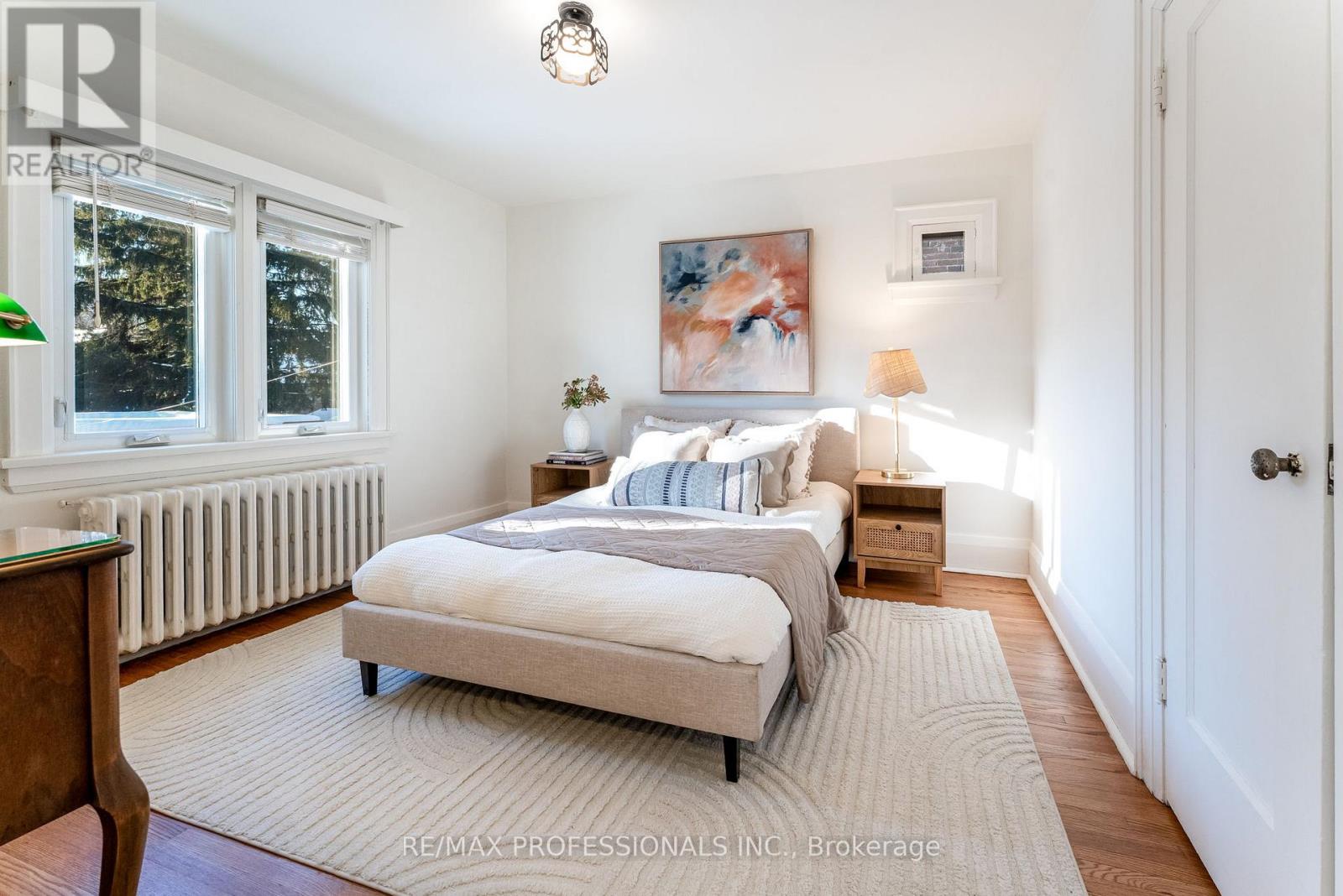 3 Lynngrove Avenue, Toronto (Kingsway South), Ontario  M8X 1M3 - Photo 26 - W12717292