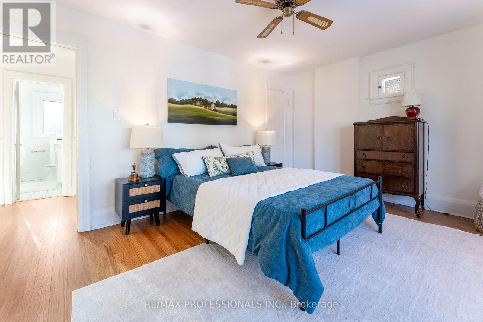 3 Lynngrove Avenue, Toronto (Kingsway South), Ontario  M8X 1M3 - Photo 30 - W12717292