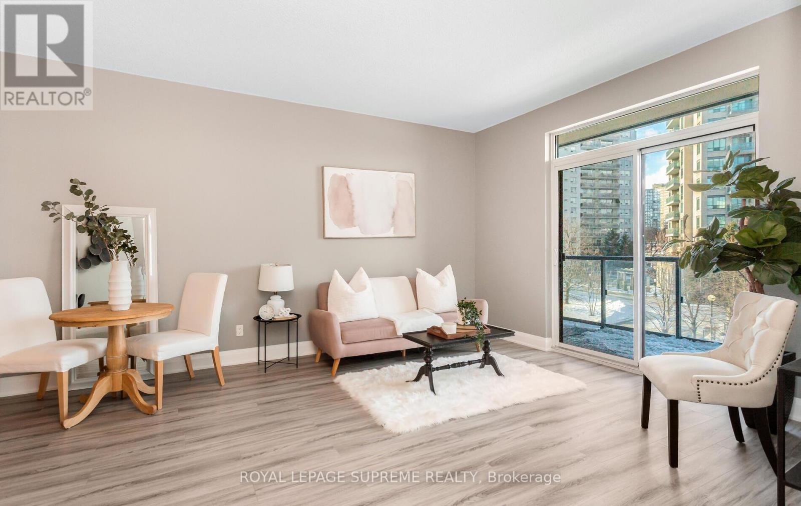 312 - 25 Fontenay Court, Toronto (Edenbridge-Humber Valley), Ontario  M9A 0C4 - Photo 10 - W12717350