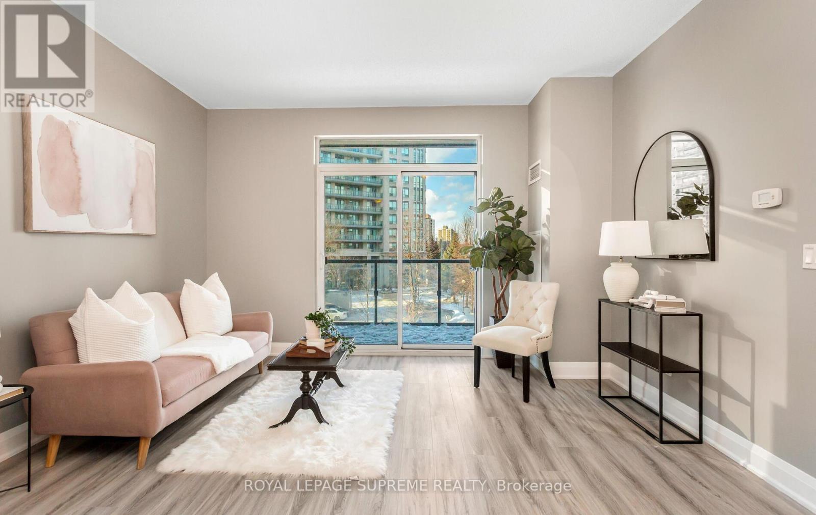 312 - 25 Fontenay Court, Toronto (Edenbridge-Humber Valley), Ontario  M9A 0C4 - Photo 9 - W12717350