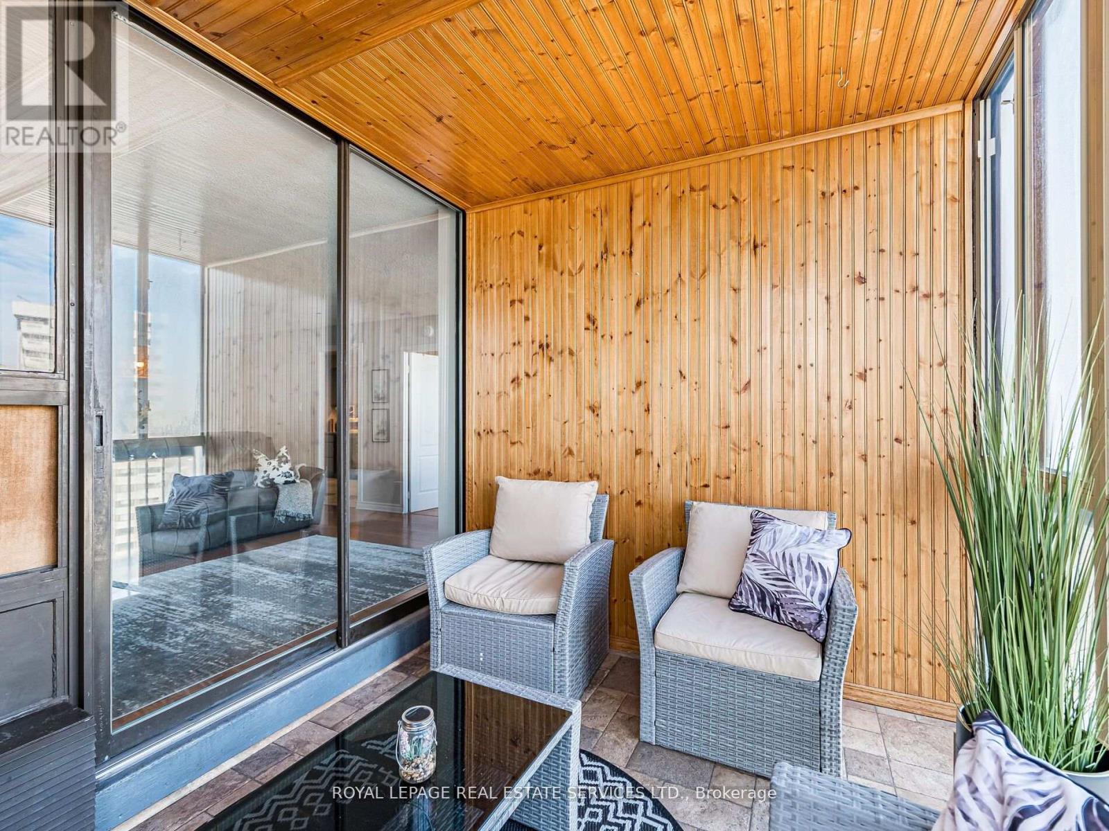 1410 - 20 Mississauga Valley Boulevard, Mississauga, Ontario  L5A 3S1 - Photo 11 - W12717382