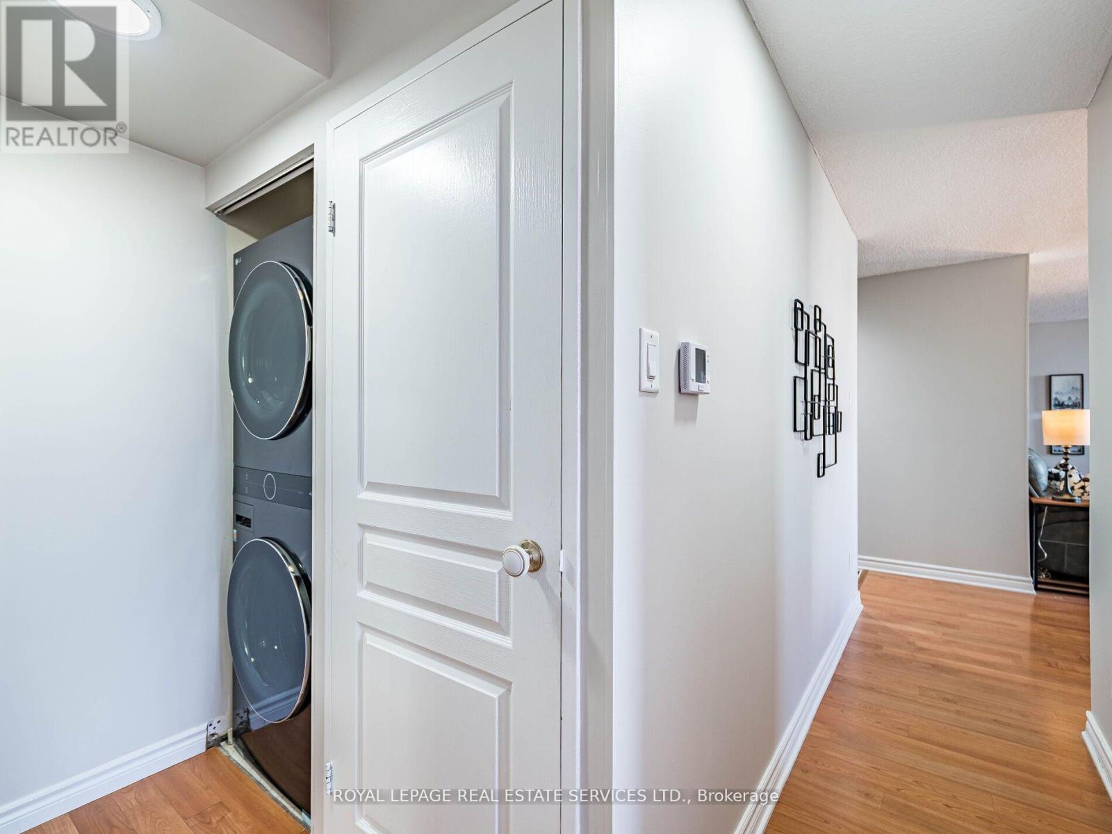 1410 - 20 Mississauga Valley Boulevard, Mississauga, Ontario  L5A 3S1 - Photo 26 - W12717382