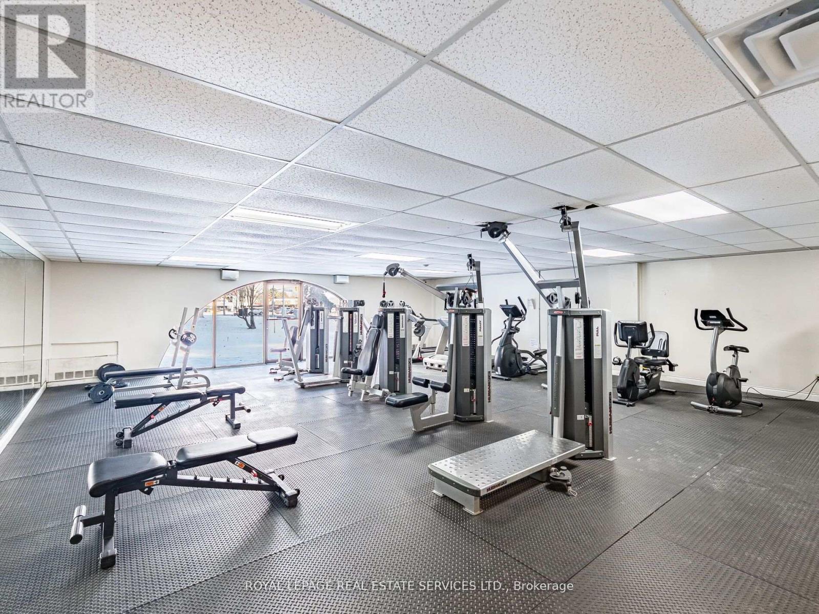 1410 - 20 Mississauga Valley Boulevard, Mississauga, Ontario  L5A 3S1 - Photo 30 - W12717382