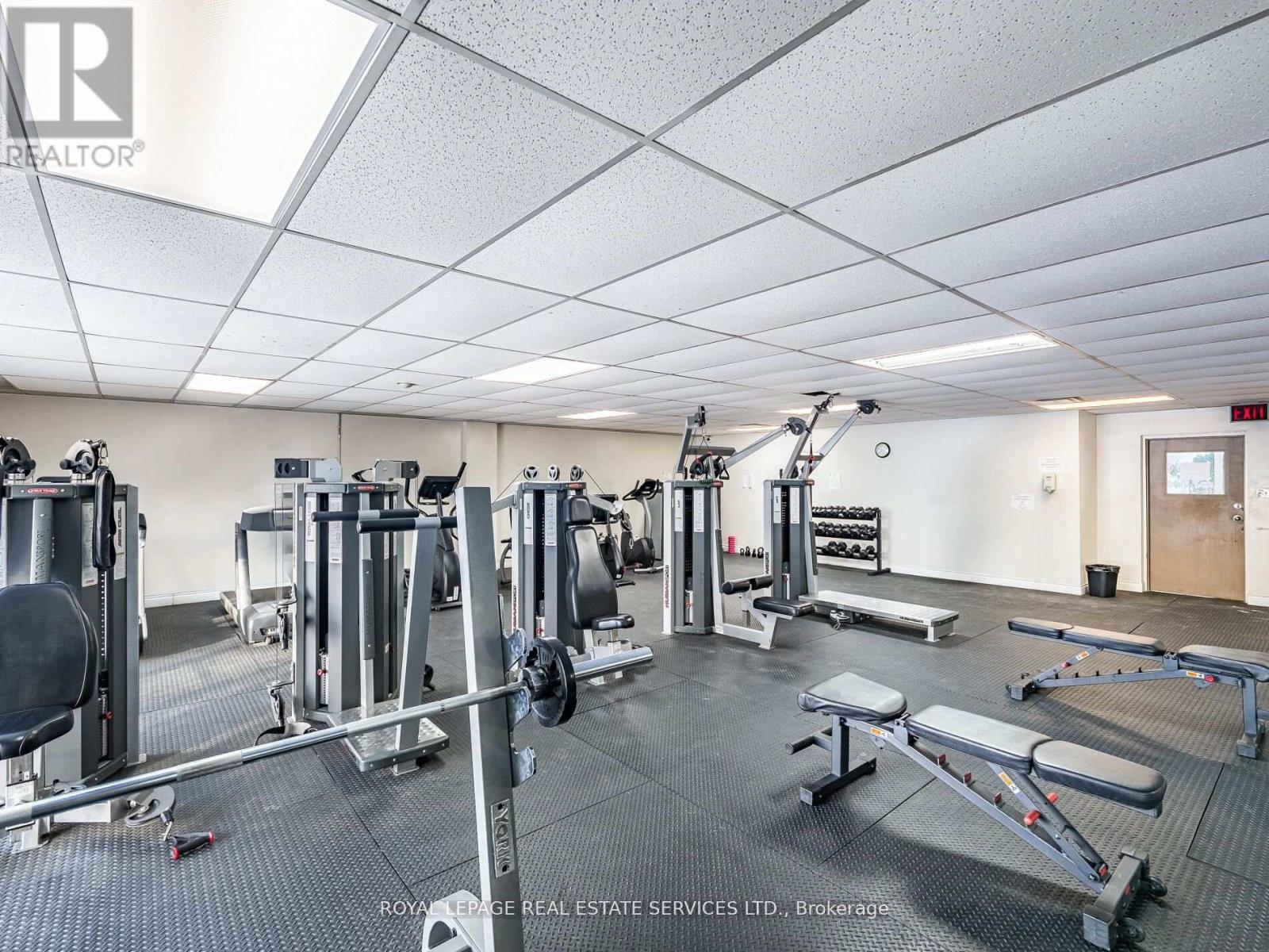 1410 - 20 Mississauga Valley Boulevard, Mississauga, Ontario  L5A 3S1 - Photo 31 - W12717382