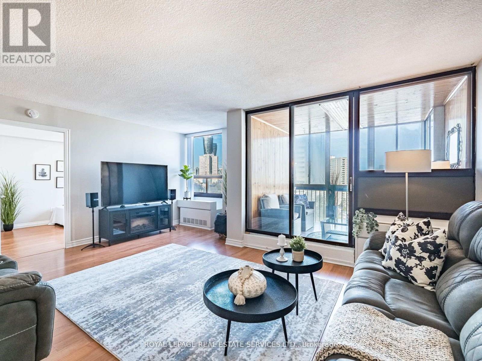 1410 - 20 Mississauga Valley Boulevard, Mississauga, Ontario  L5A 3S1 - Photo 6 - W12717382