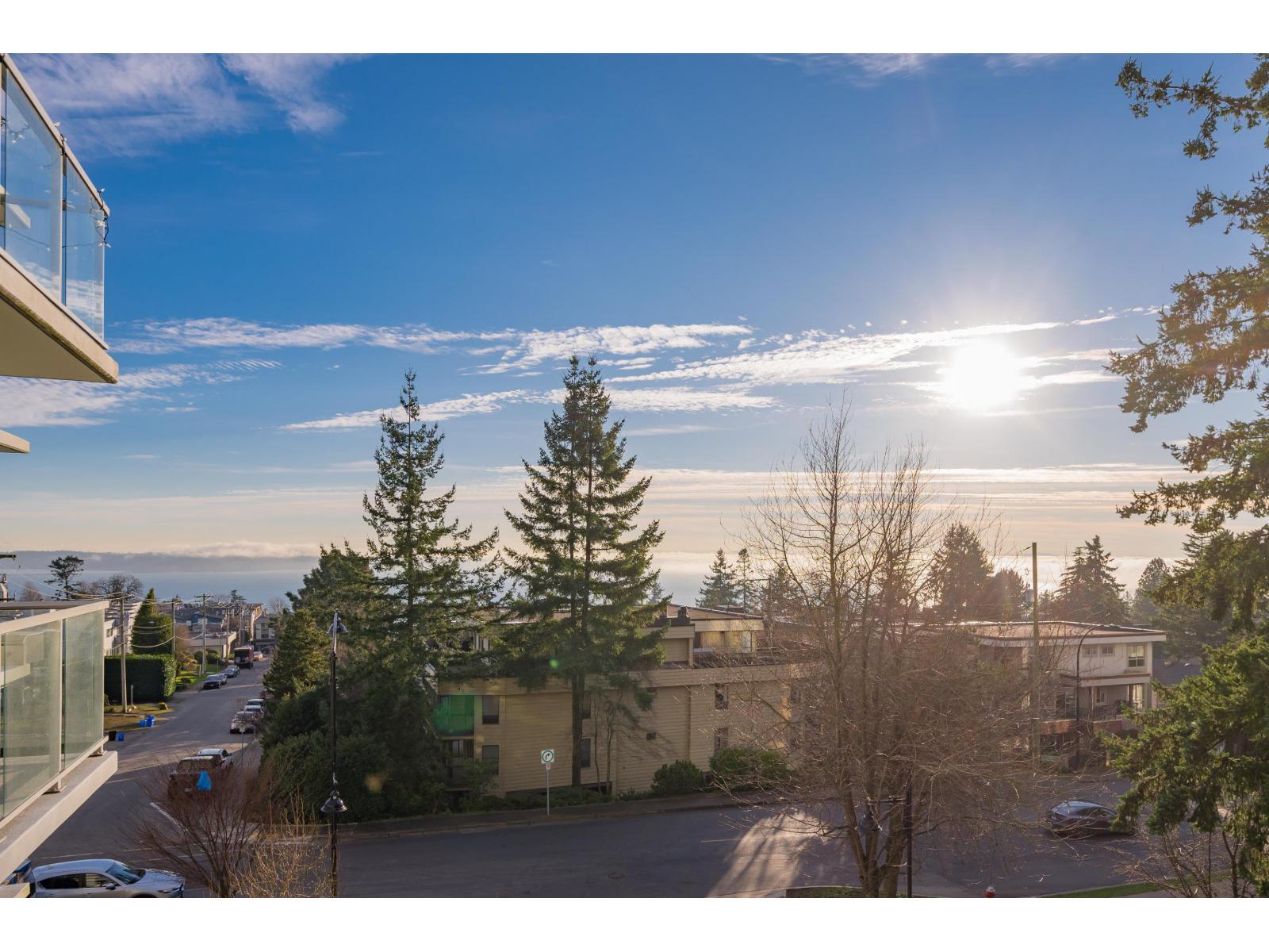 315 15165 Thrift Avenue, White Rock, British Columbia  V4B 0C1 - Photo 14 - R3081433