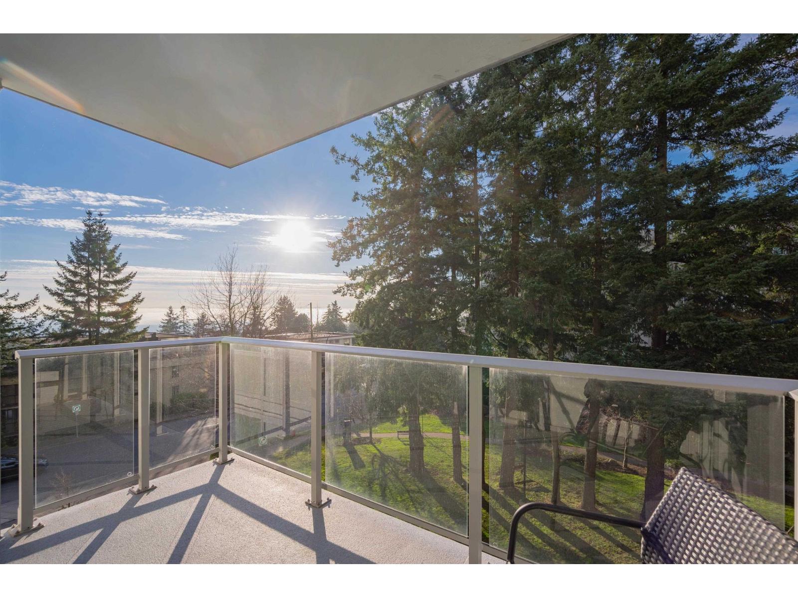 315 15165 Thrift Avenue, White Rock, British Columbia  V4B 0C1 - Photo 13 - R3081433