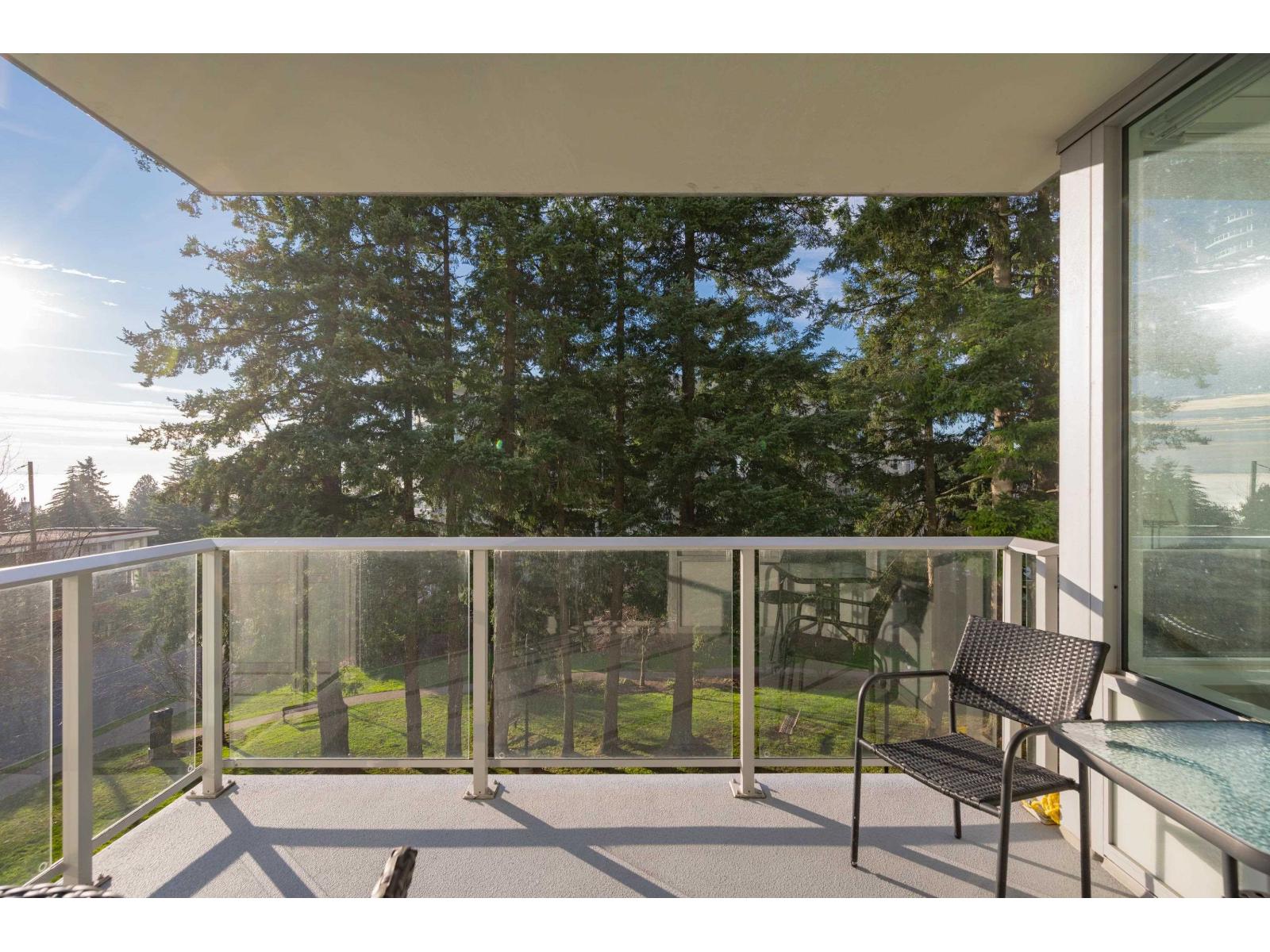 315 15165 Thrift Avenue, White Rock, British Columbia  V4B 0C1 - Photo 12 - R3081433