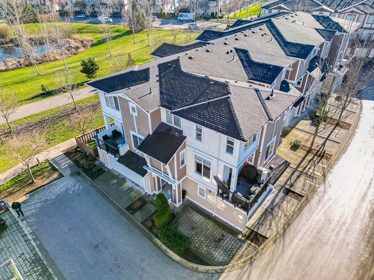 102 19433 68 Avenue, Surrey, British Columbia  V4N 6M8 - Photo 34 - R3081389