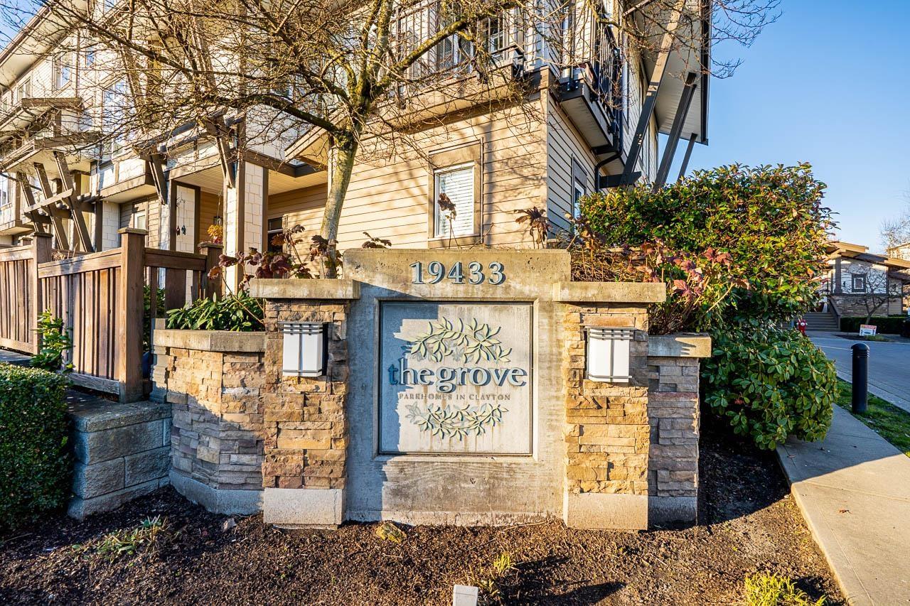 102 19433 68 Avenue, Surrey, British Columbia  V4N 6M8 - Photo 2 - R3081389