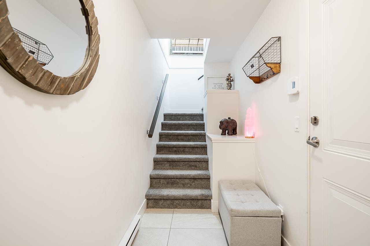 102 19433 68 Avenue, Surrey, British Columbia  V4N 6M8 - Photo 7 - R3081389