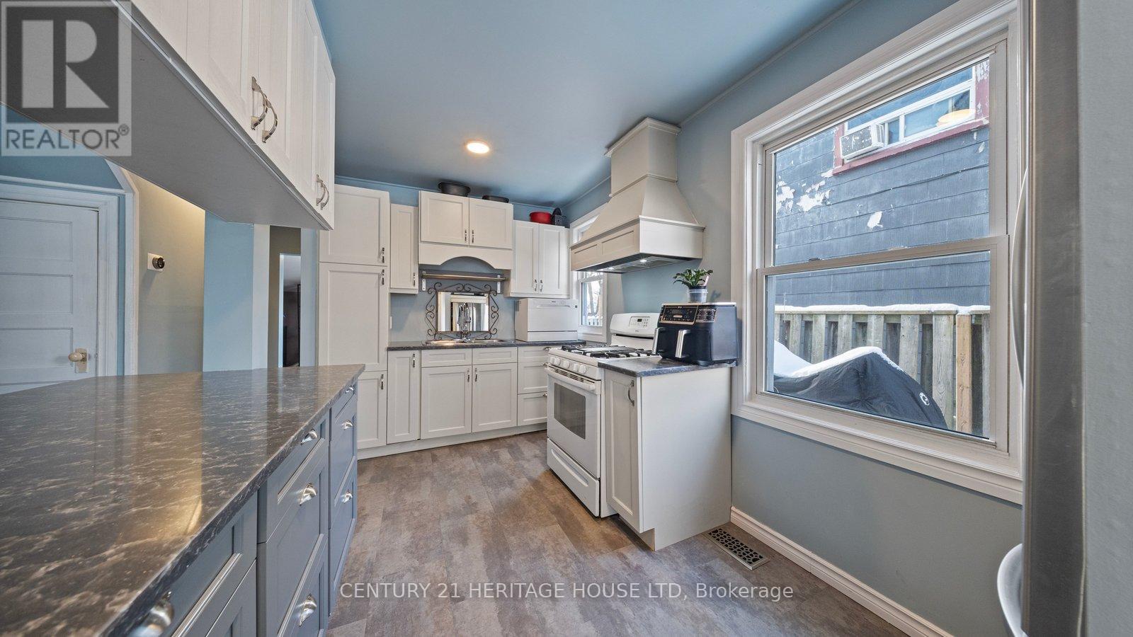 80 Aberdeen Avenue, Brantford, Ontario  N3S 1S1 - Photo 4 - X12717180