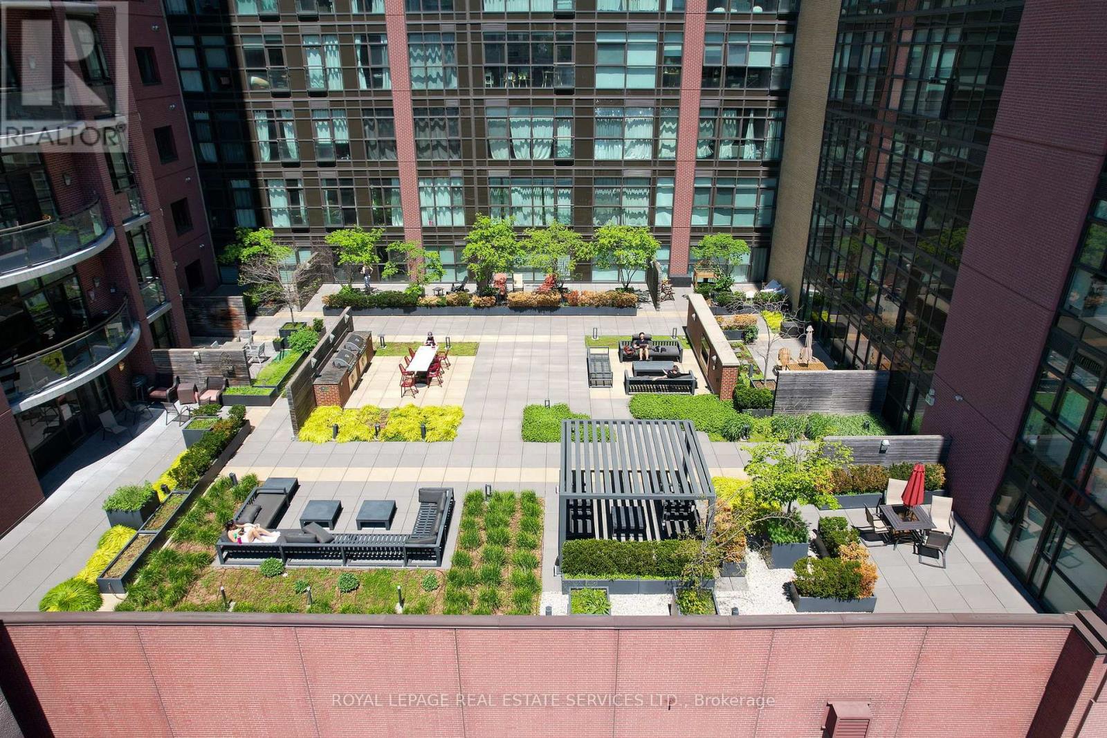 611 - 112 KING STREET E, Hamilton, Ontario