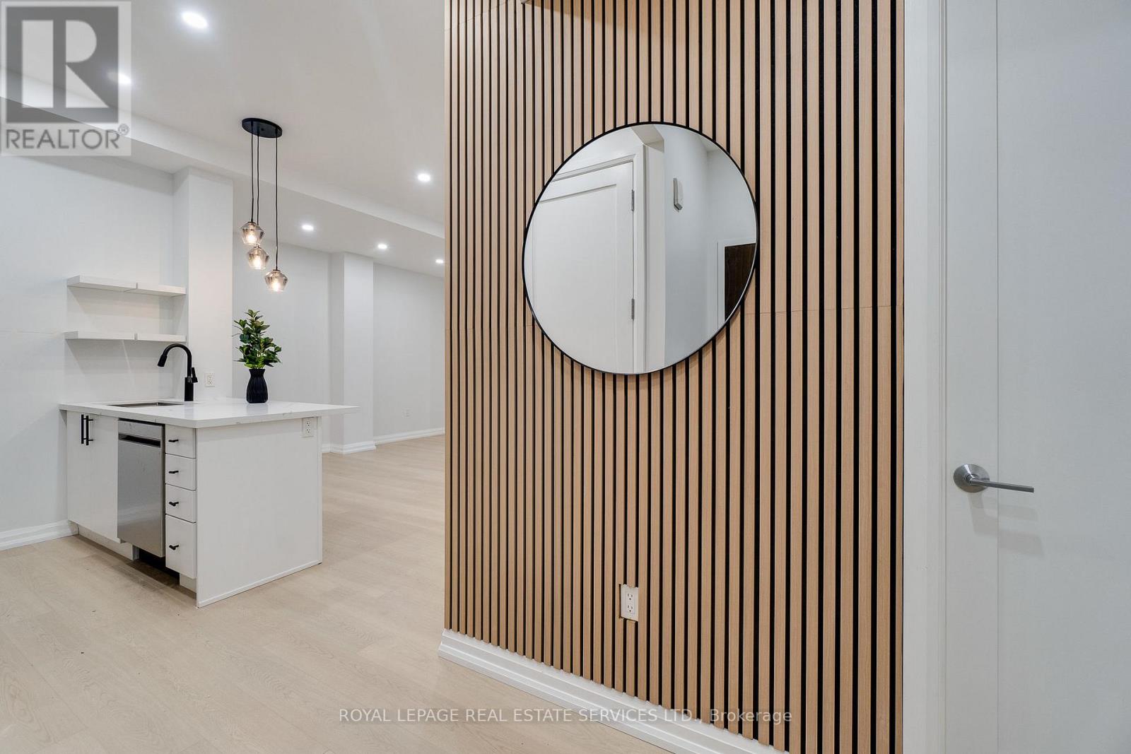 611 - 112 King Street E, Hamilton, Ontario  L9G 3V8 - Photo 13 - X12717186