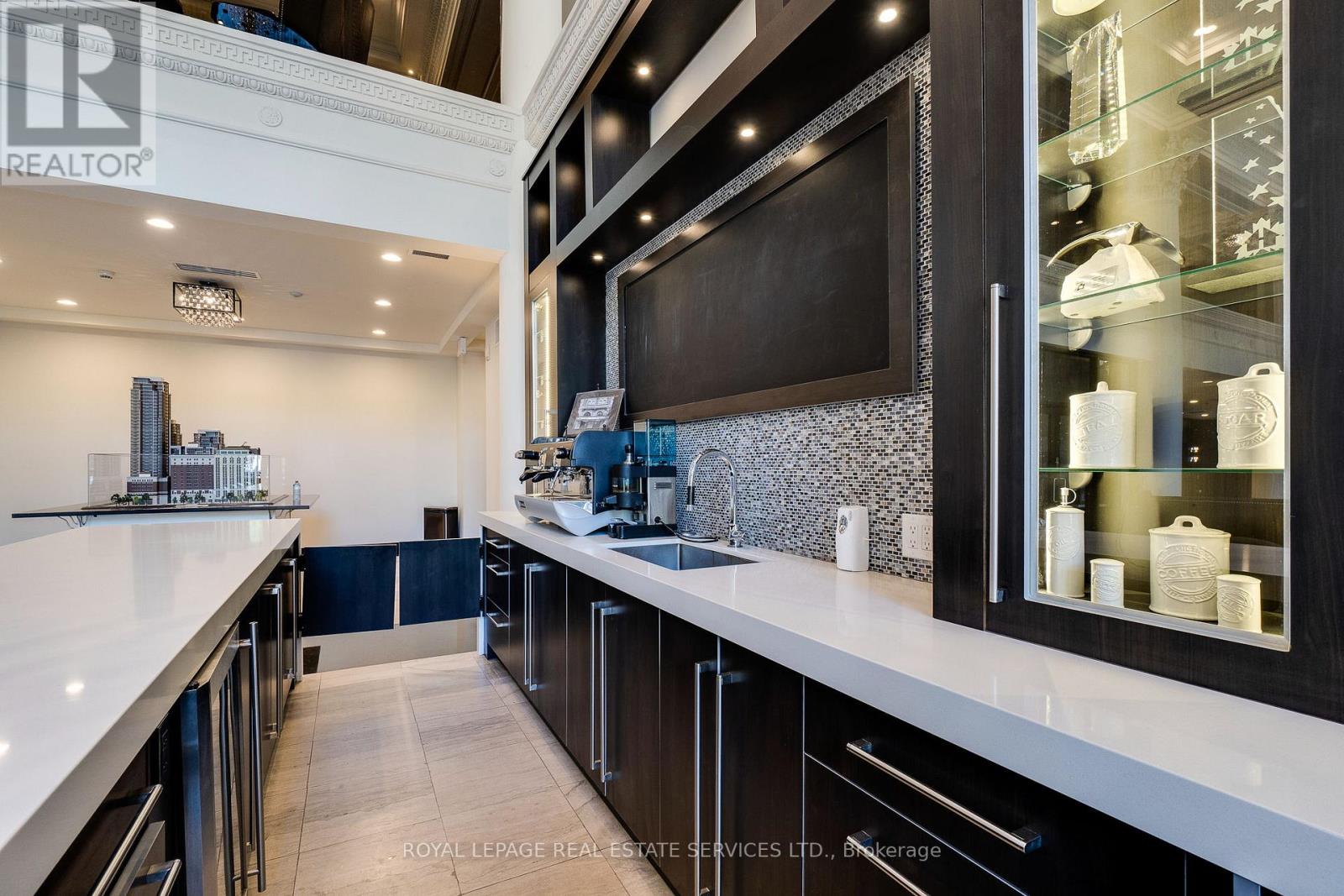 Unit 611 - 112 King Street E, Hamilton (Beasley), Ontario  L9G 3V8 - Photo 31 - X12717360