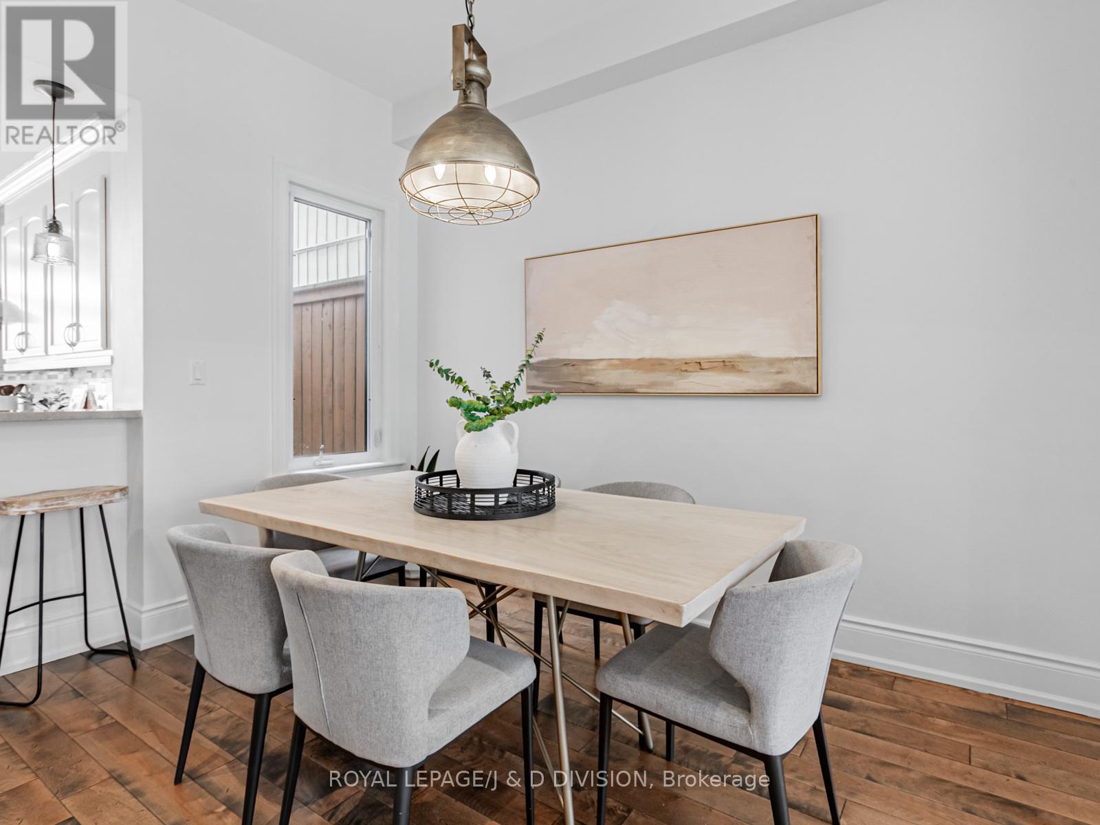 329 Indian Road Crescent, Toronto, Ontario  M6P 2G9 - Photo 8 - W12717044