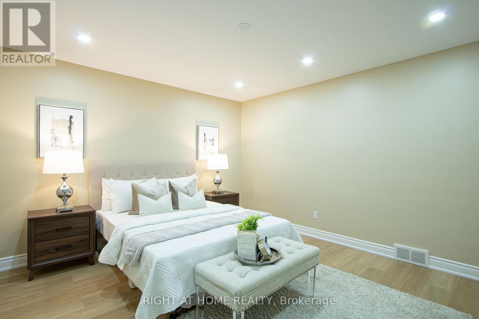 26 Wychwood Park, London North, Ontario  N6G 1R5 - Photo 27 - X12710968