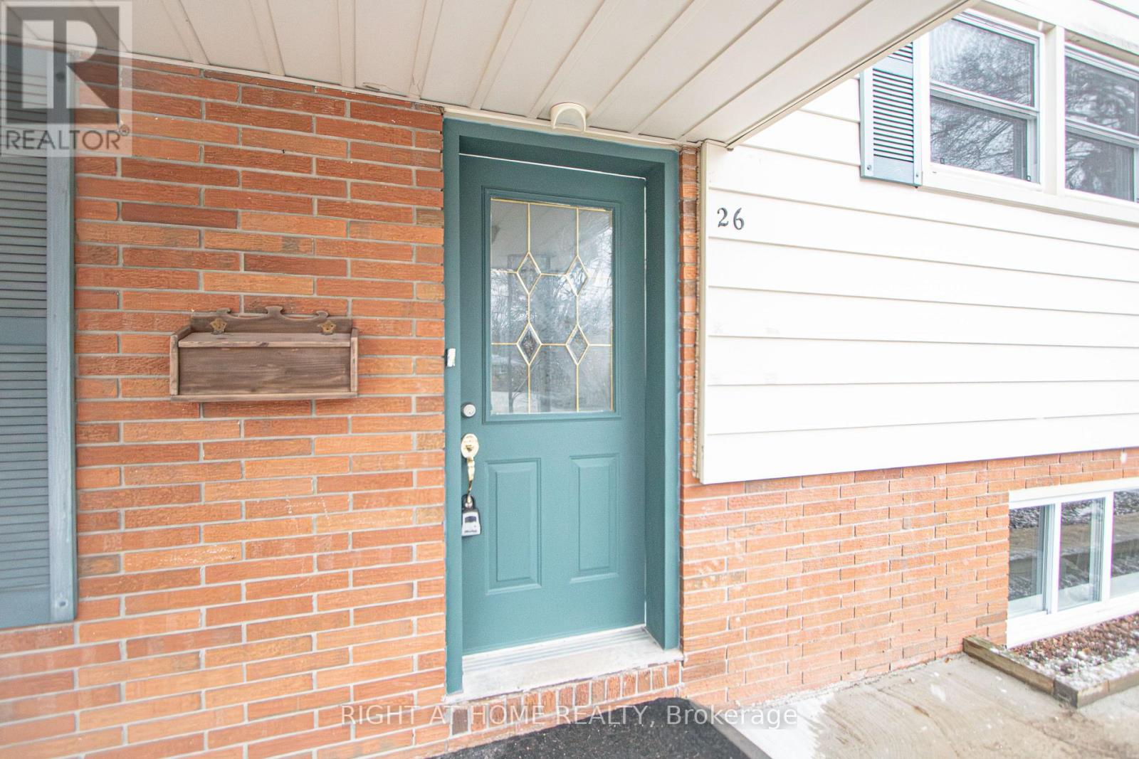 26 Wychwood Park, London North, Ontario  N6G 1R5 - Photo 5 - X12710968