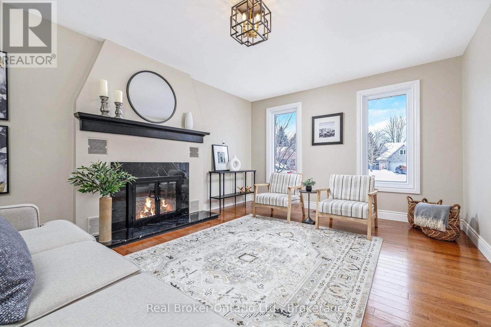 6 Mulberry Court, Guelph, Ontario  N1C 1A6 - Photo 11 - X12717430